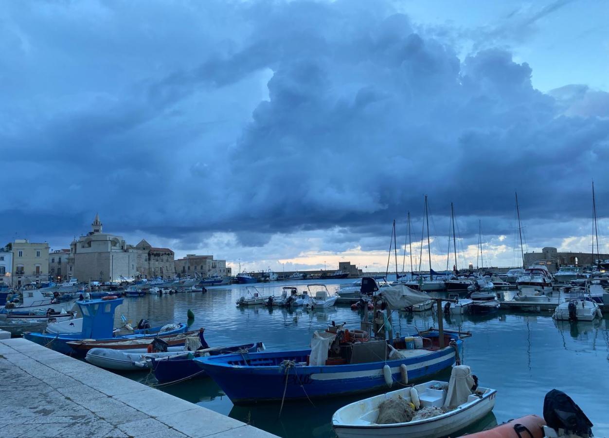 Suite Gaia Bari Exterior foto