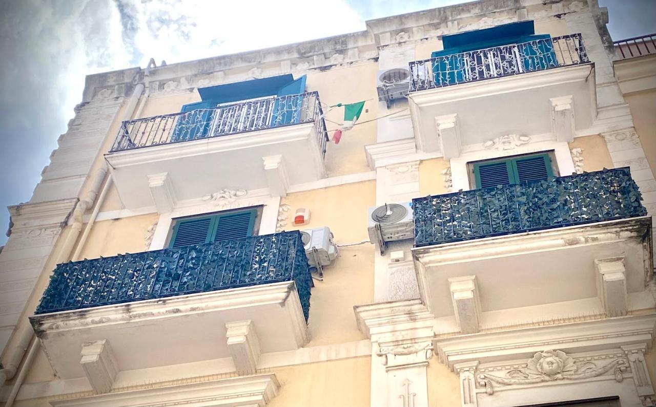 Suite Gaia Bari Exterior foto